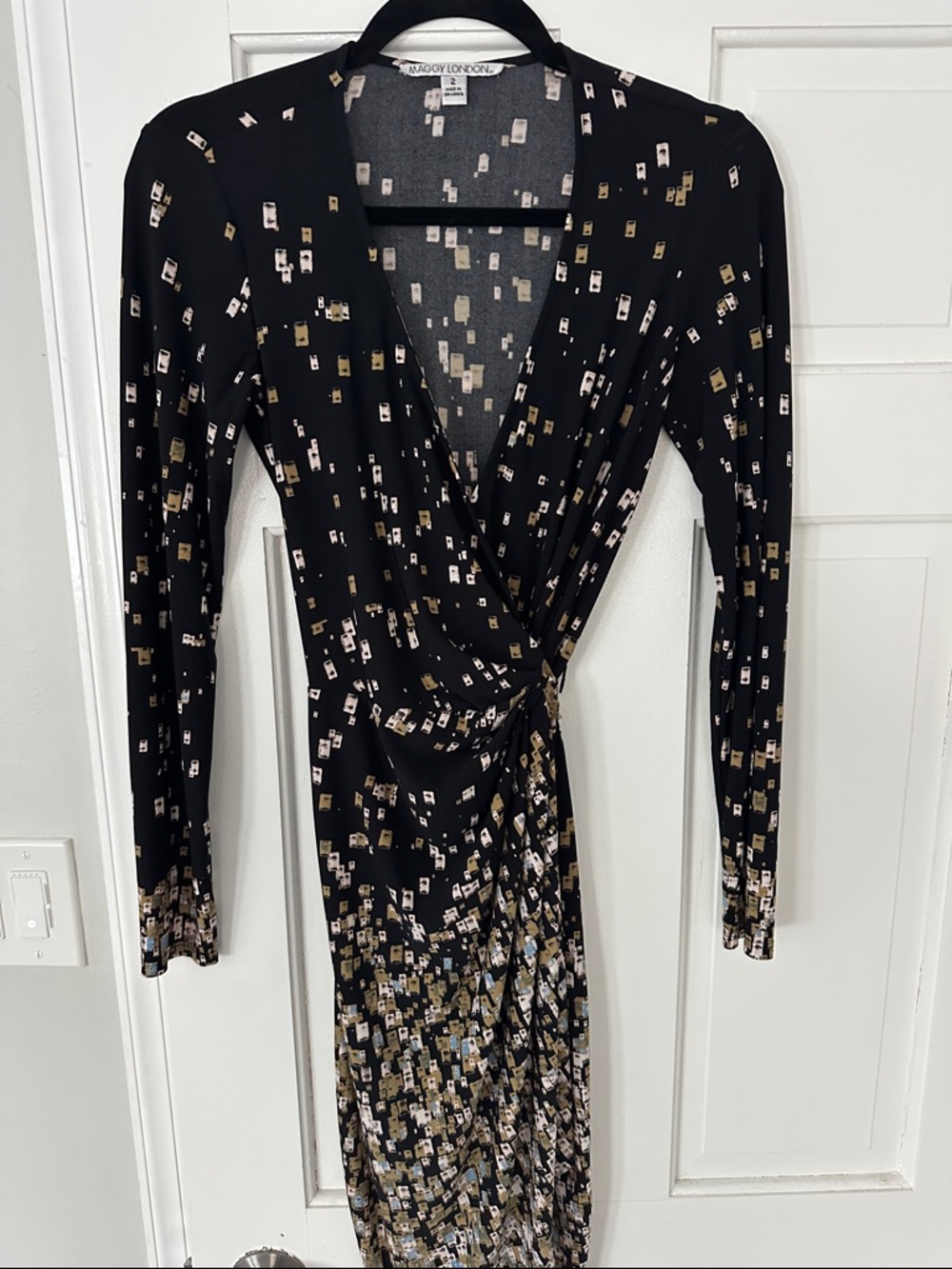 Maggy London Black Long-Sleeve Faux-Wrap Dress with Gold & Cream Geometric Print